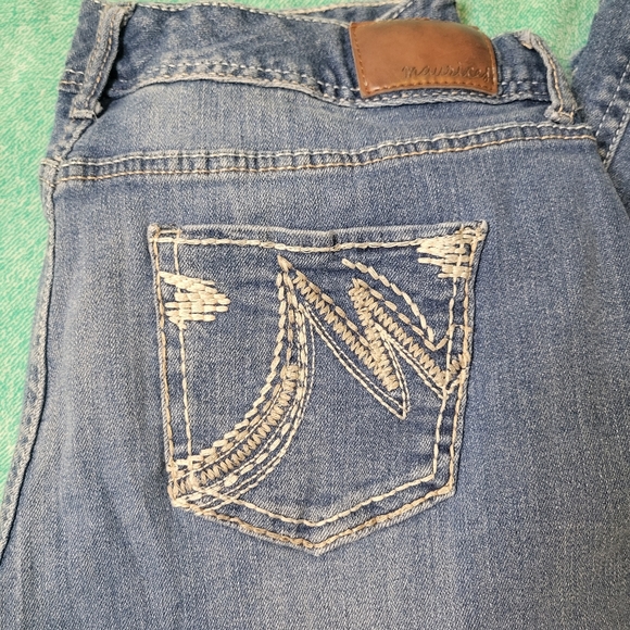 Maurices Thick stitch Jeans Size 13/14 - Picture 5 of 6